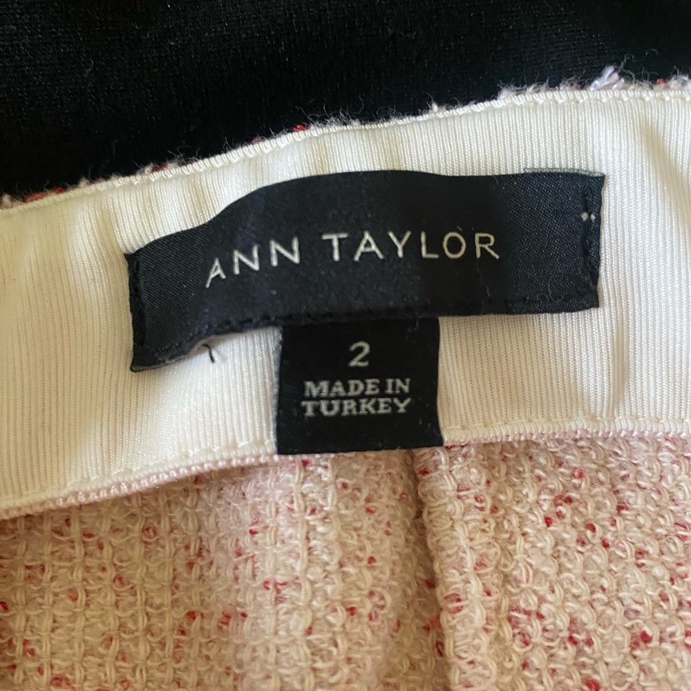 Ann Taylor Tweed Stretch Pencil Skirt - Great Condition - Picture 6 of 6